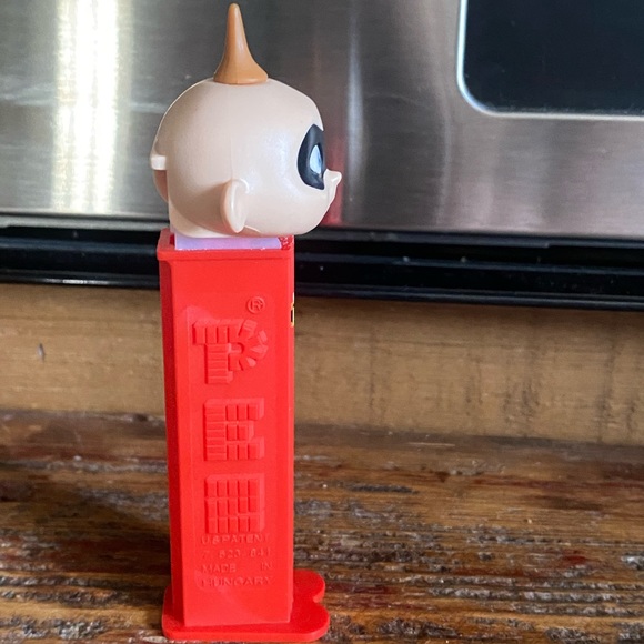 The Incredibles 2 “Jack Jack” PEZ Dispenser - Picture 3 of 3